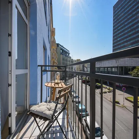 Center - Comfy & Modern * Pressburg