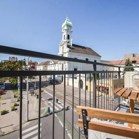 شقة Center - Comfy & Modern *