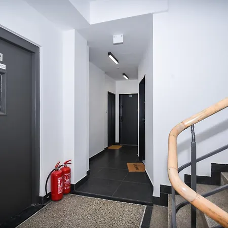 Апартаменты Center - Comfy & Modern Братислава